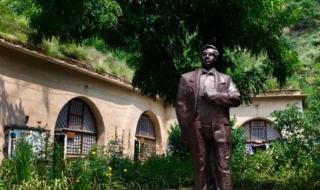 平凡的世界电视剧主题曲神仙挡不住人想人是谁唱的 神仙挡不住人想人