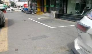 出租车营运证多少钱