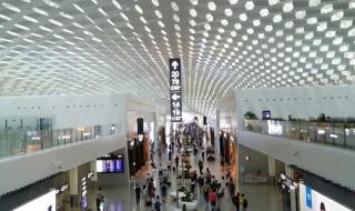 宝安机场充电头要拿出来过安检吗 深圳宝安机场事件